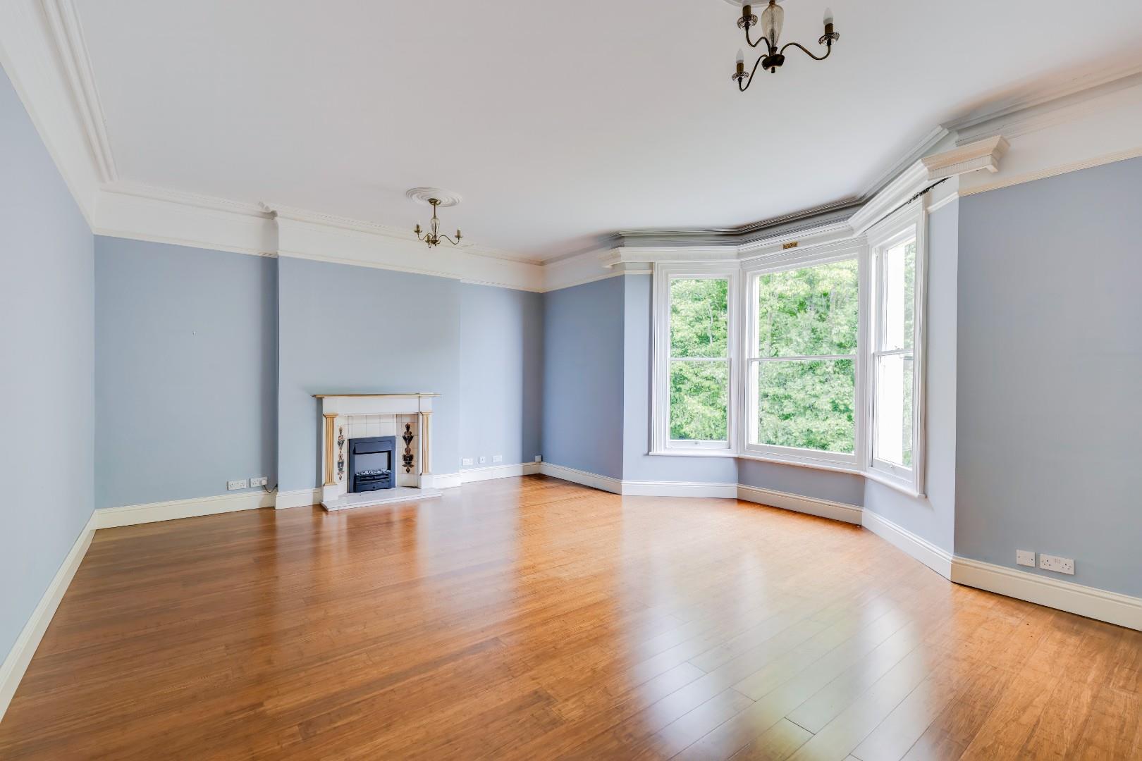 Pen Y Cae, Beach Lane, Penarth, CF64 1AN